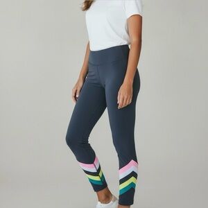 Boden 7/8  rainbow leggings